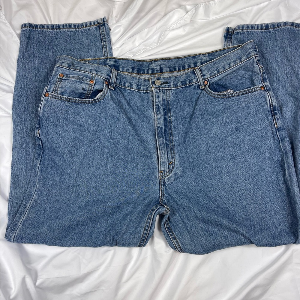NWT Men’s Levi’s Strauss 550 Blue Jeans size W 42 x L 30